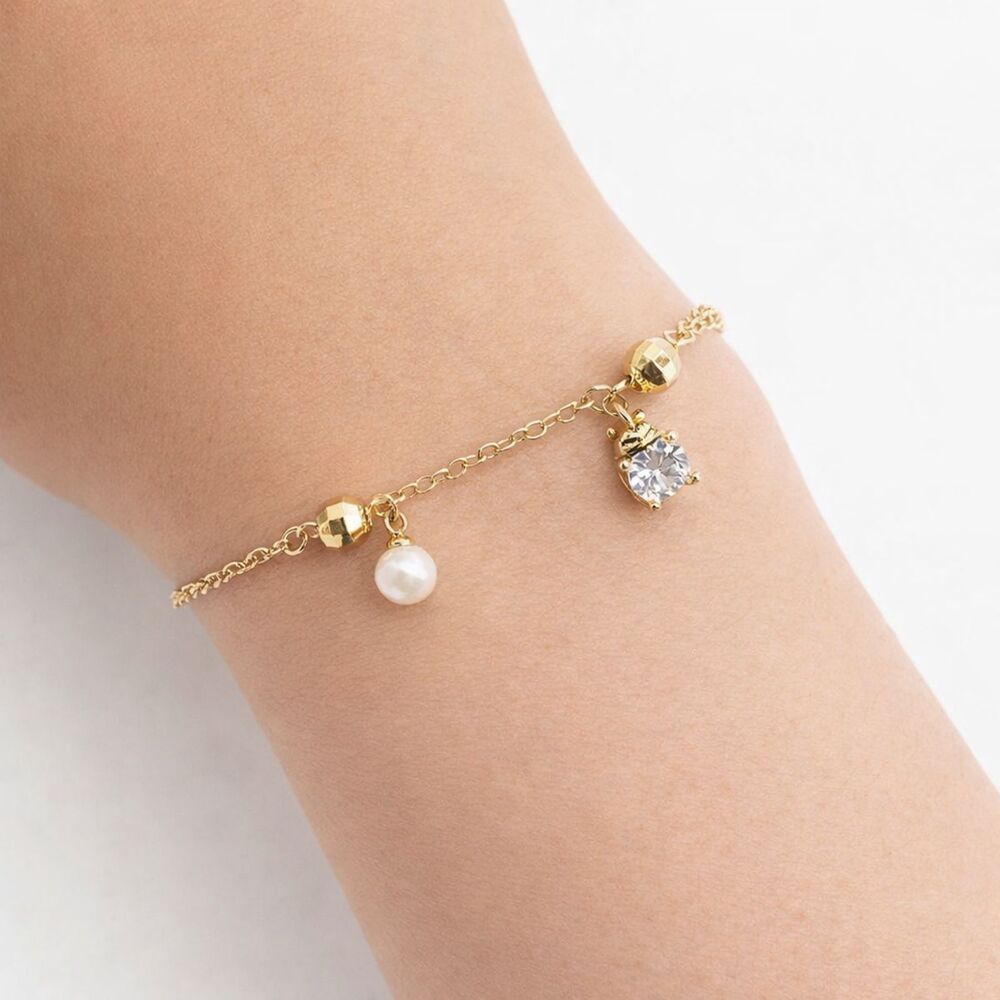 NWOT Dainty Gold Plated Chain Bracelet Cubic Zirconia Faux Pearl Adjustable Fit